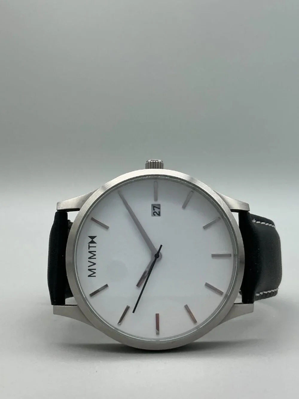 MVMT Classic Men Watch 45mm Stainless White Dial Black Leather New Battery
